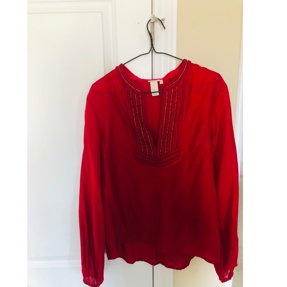 Red embroidered top - Picture 2 of 5